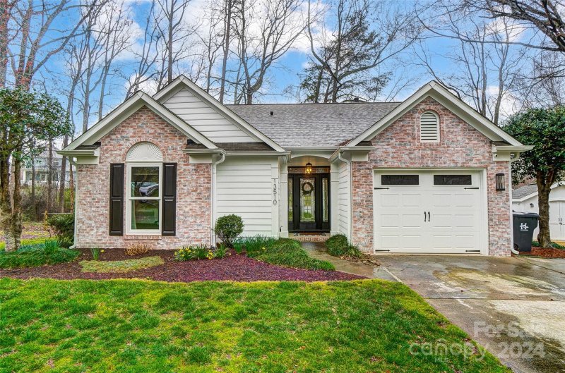 Property image 3 at 13510 Warder Court, Huntersville, NC 28078