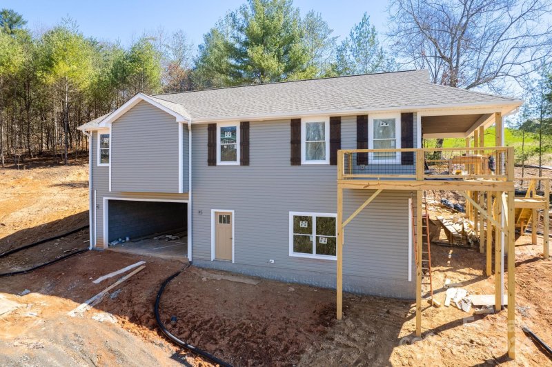 Property image 2 at 932 Morlin Acres Drive, Marshall, NC 28753