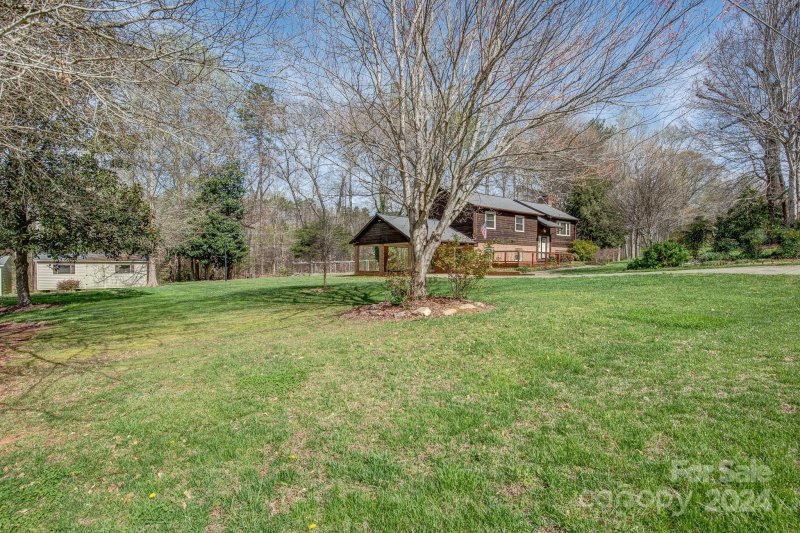 Property image 3 at 4909 Oakwood Circle, Gastonia, NC 28056
