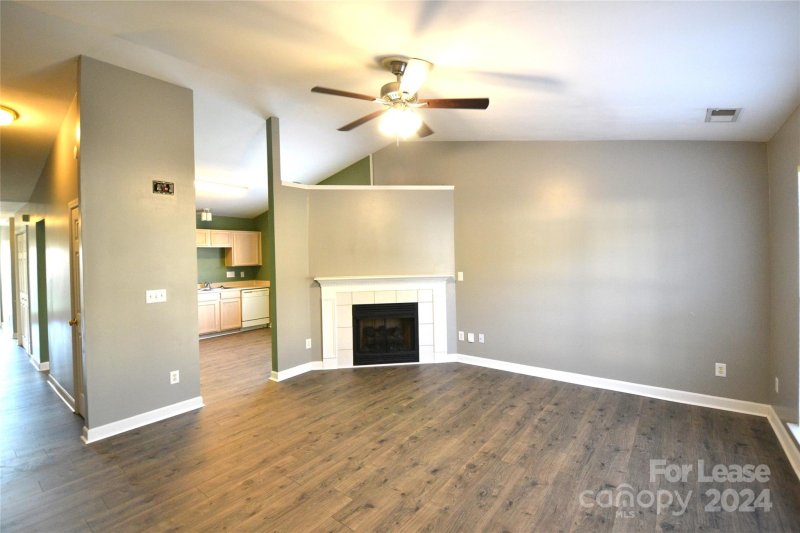 Property image 3 at 2033 Sunset Village Drive, Charlotte, NC 28216