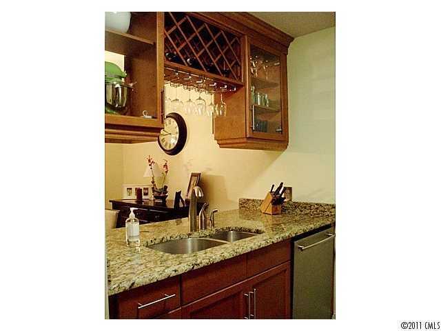 Property image 2 at 423 N Church Street, Charlotte, NC 28202