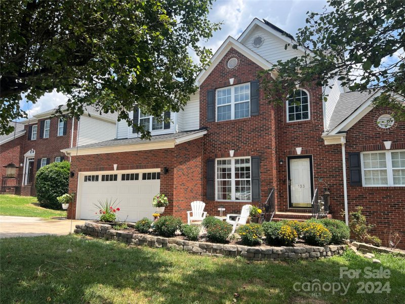 Property image 2 at 133 Riverfront Parkway, Mount Holly, NC 28120