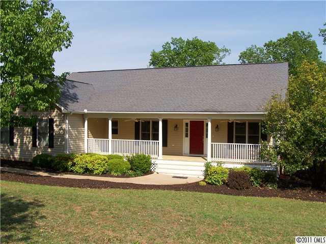 Property image 2 of 6396 Crosswinds Drive in Crosswinds, Clover, SC 29710