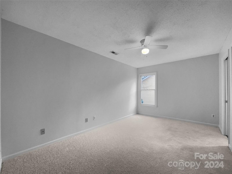 Property image 5 at 7412 Claymont Drive, Charlotte, NC 28227