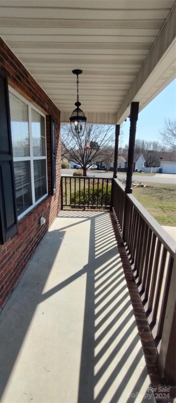 Property image 2 at 4961 Valley Trail Court, Concord, NC 28025