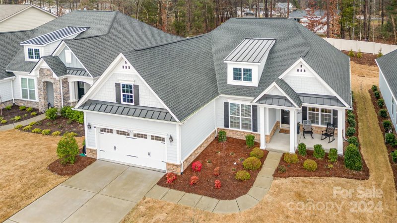 Property image 3 at 14543 Crosswater Lane, Charlotte, NC 28278