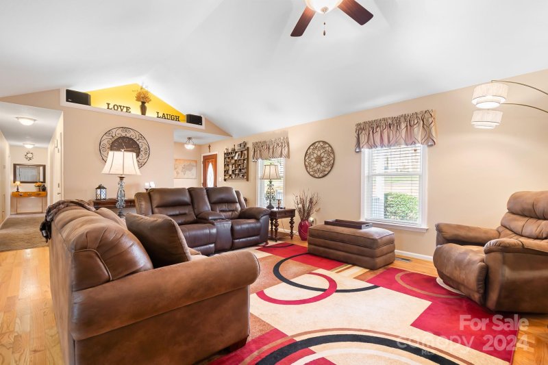 Property image 5 at 7058 Forest Manor Drive, Denver, NC 28037