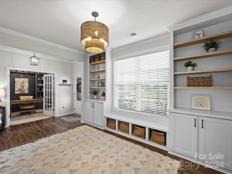 Property image 5 at 17318 Gladys Way, Davidson, NC 28036