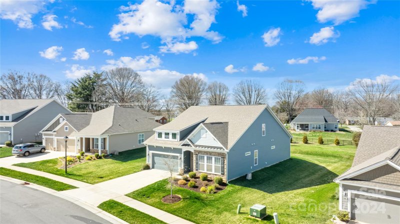 Property image 2 at 123 Asher Lane, Mooresville, NC 28115