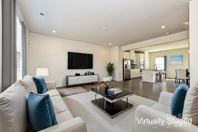 Property image 4 at 116 Lanyard Drive, Mooresville, NC 28117