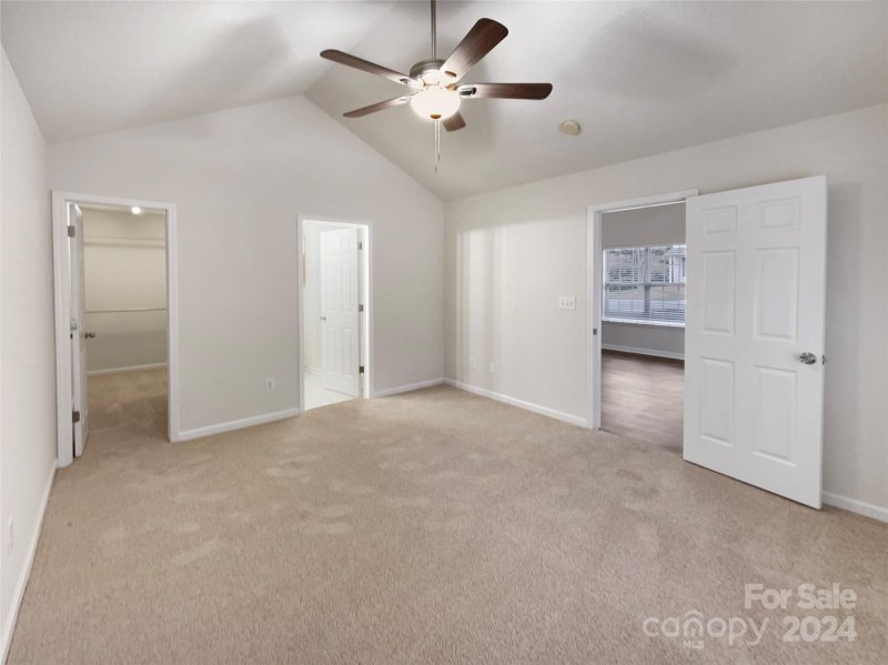 Property image 5 at 10705 Sleigh Bell Lane, Charlotte, NC 28216