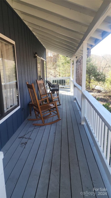 Property image 3 at 100 Bristol Lane, Maggie Valley, NC 28751