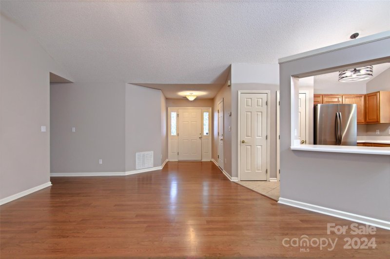 Property image 4 at 15 Farm Valley Road, Fletcher, NC 28732