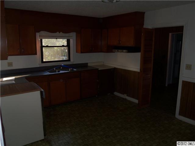 Property image 4 at 1202 Gidney Street, Shelby, NC 28150