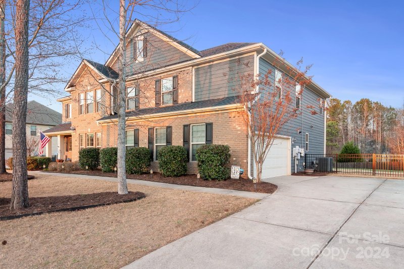 Property image 5 at 130 N San Agustin Drive, Mooresville, NC 28117