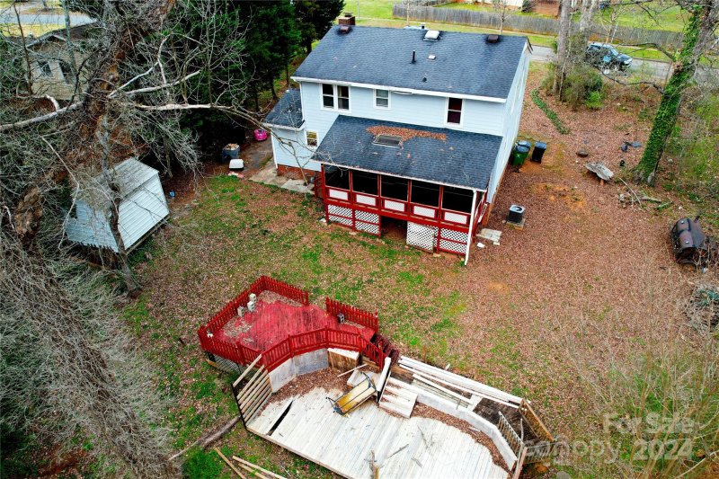 Property image 3 at 6931 Crossridge Road, Charlotte, NC 28214