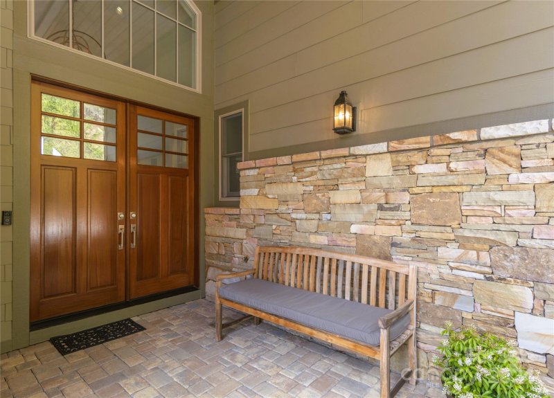 Property image 2 at 97 Points West Drive, Asheville, NC 28804