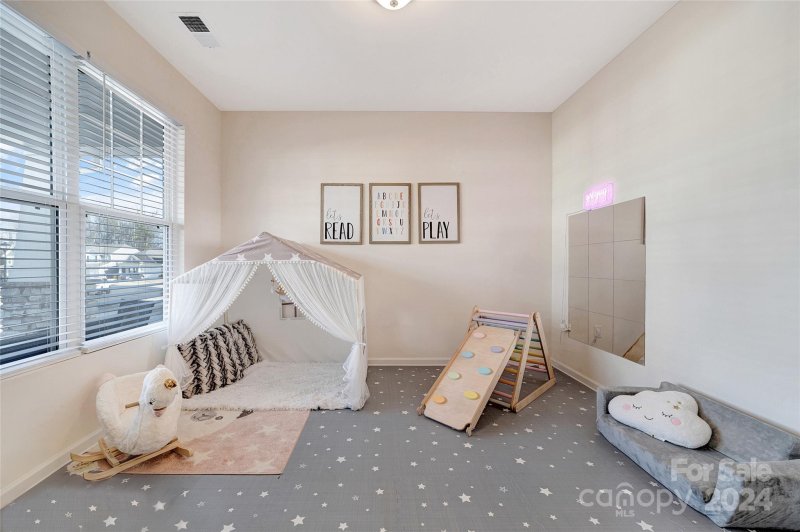 Property image 5 at 7124 Wheyfield Drive, Charlotte, NC 28215