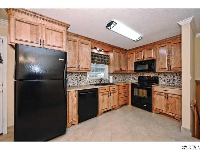 Property image 3 at 1932 Briarwood Circle, Fort Mill, SC 29715