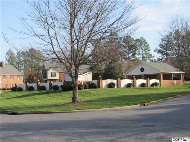 Property image 3 at 801 Cornwallis Avenue, Gastonia, NC 28056