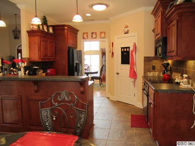 Property image 3 at 1043 Marguerite Drive, Lowell, NC 28098