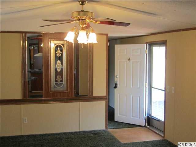 Property image 5 at 1093 Oakbrook Lane, Denver, NC 28037
