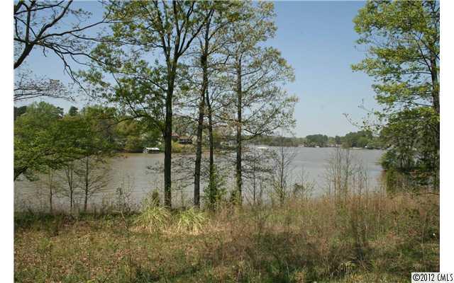 Property image 2 at 8053 Waterview Drive, Belmont, NC 28012