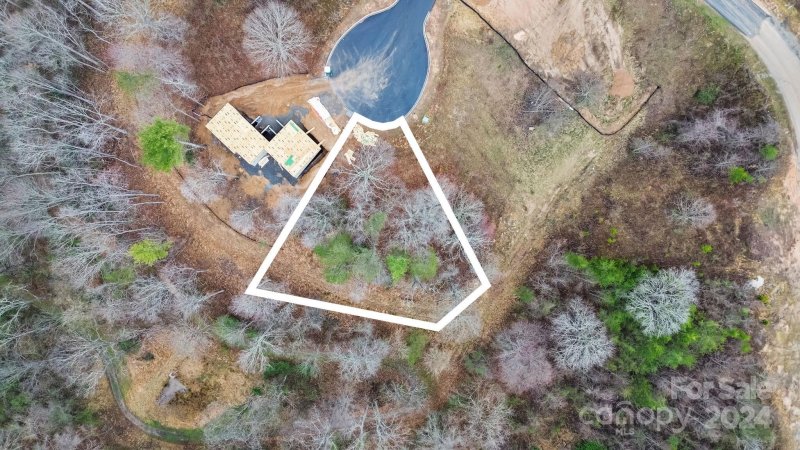 Property image 2 of 406 Blue Mind Way in Olivette, Asheville, NC 28804