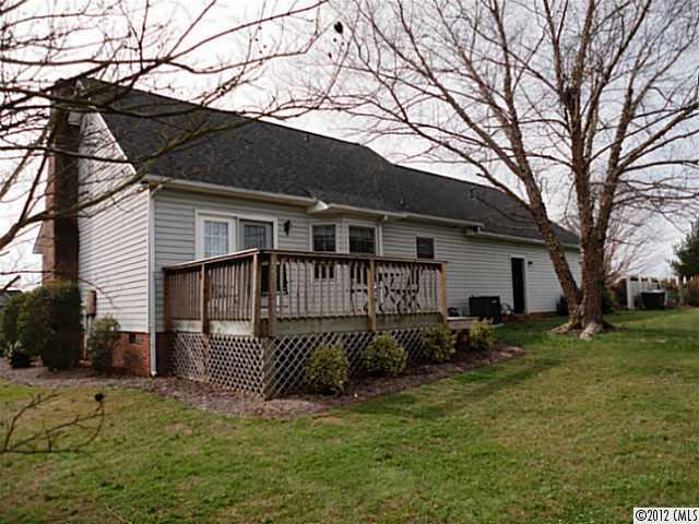 Property image 3 at 601 Sandycrest Drive, Cherryville, NC 28021