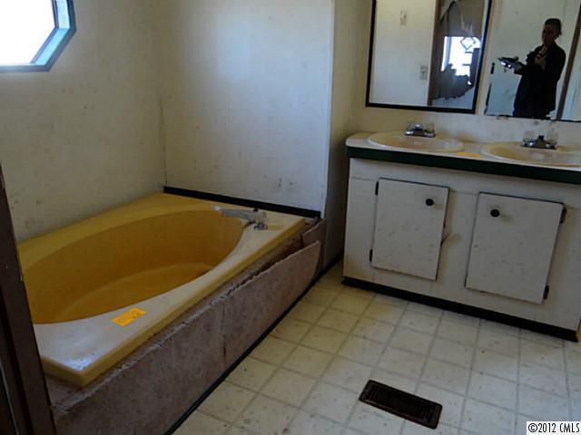 Property image 5 at 3007 Heavners Farm Court, Lincolnton, NC 28092