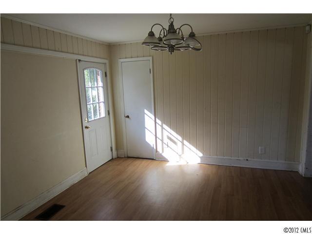Property image 4 at 2543 Dalebrook Drive, Charlotte, NC 28216