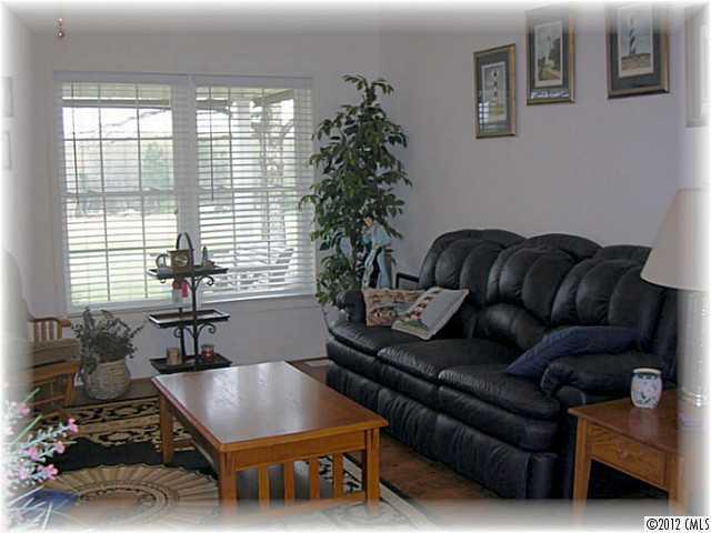 Property image 2 at 468 White Oak Branch Road, Statesville, NC 28625