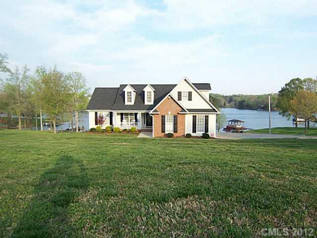 206 Harbor Point Drive