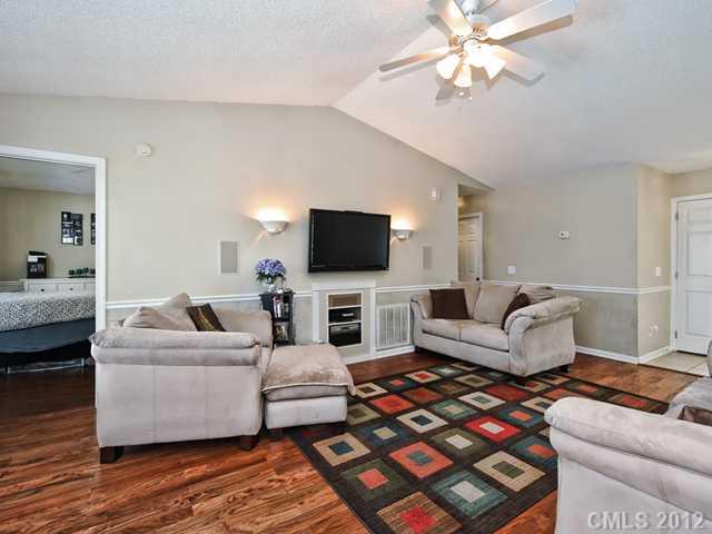 Property image 3 at 147 Creek Branch Drive, Mooresville, NC 28117