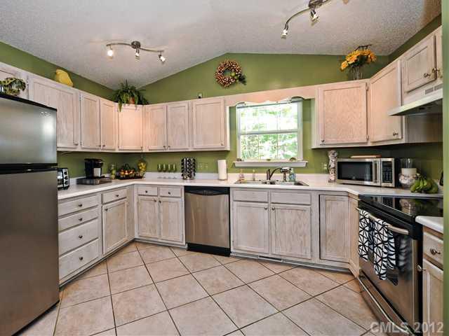 Property image 5 at 147 Creek Branch Drive, Mooresville, NC 28117