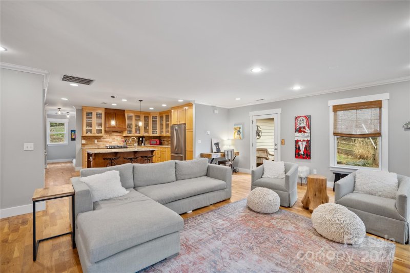 Property image 4 at 120 Bell Road, Asheville, NC 28805