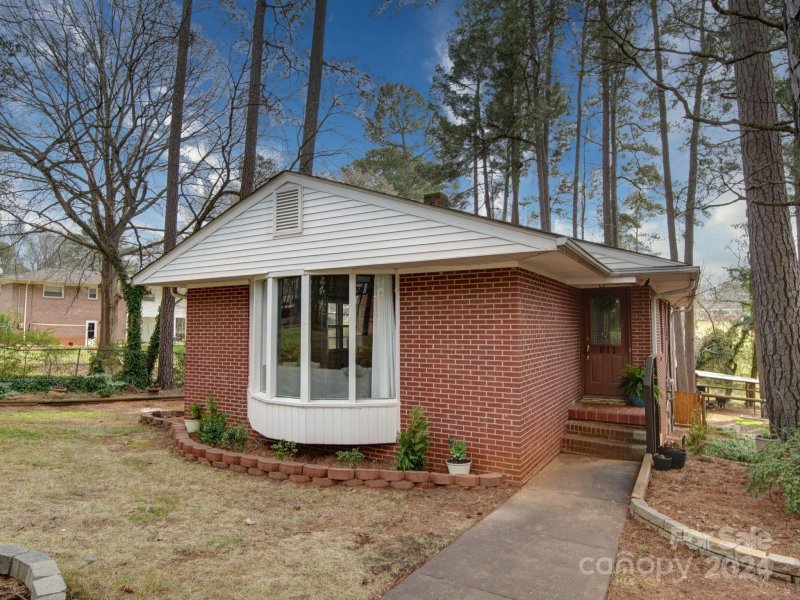 Property image 5 at 811 Gist Road, Rock Hill, SC 29732