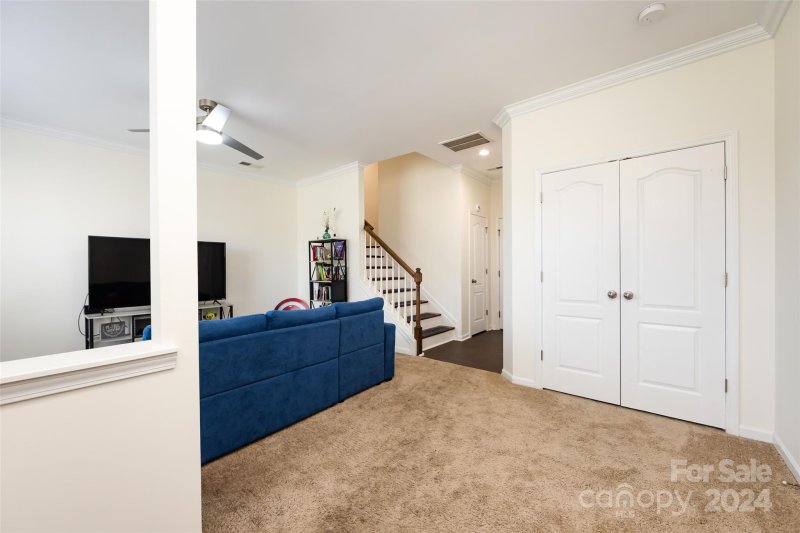 Property image 4 at 10714 Kemptown Square Square, Mint Hill, NC 28227