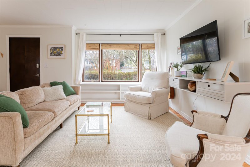 Property image 4 at 143 Brucemont Circle, Asheville, NC 28806