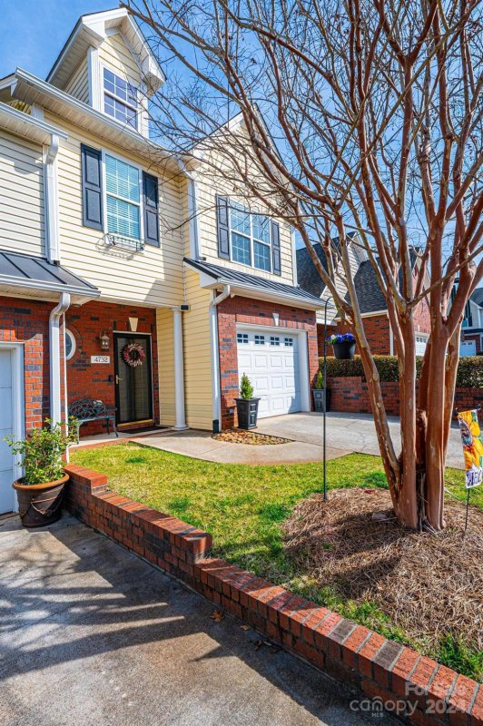 Property image 3 at 4732 Braxton Gate Lane, Hickory, NC 28602