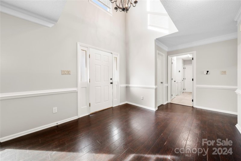 Property image 4 at 7323 Glen Brook Lane, Charlotte, NC 28269