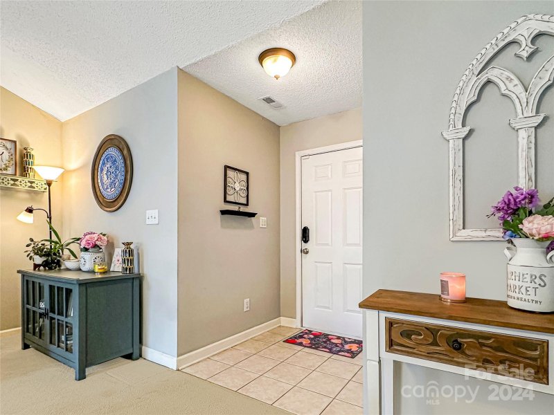 Property image 2 at 1911 9th Street Drive, Hickory, NC 28602