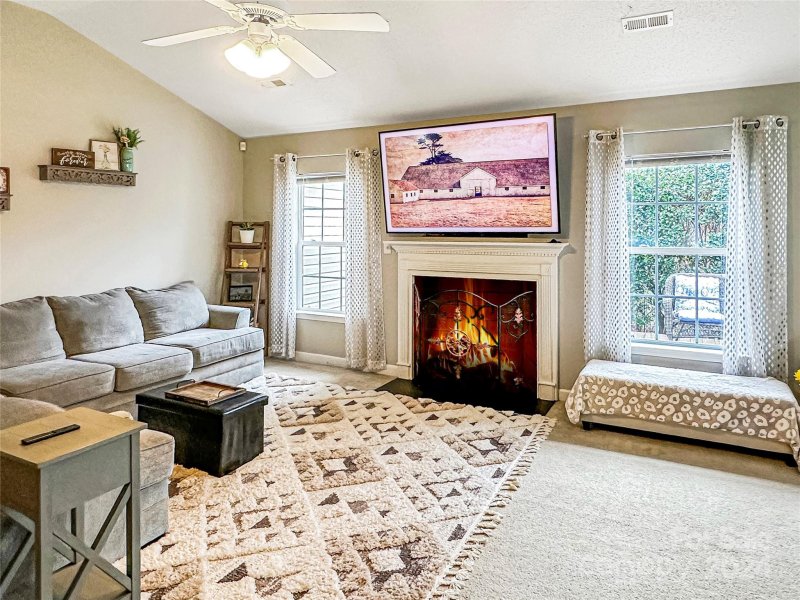 Property image 4 at 1911 9th Street Drive, Hickory, NC 28602