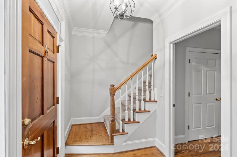 Property image 4 at 3431 Selwyn Farms Lane, Charlotte, NC 28209