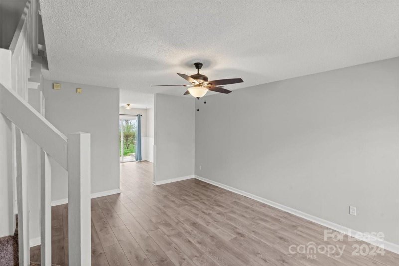 Property image 4 at 8289 Golf Ridge Drive, Charlotte, NC 28277