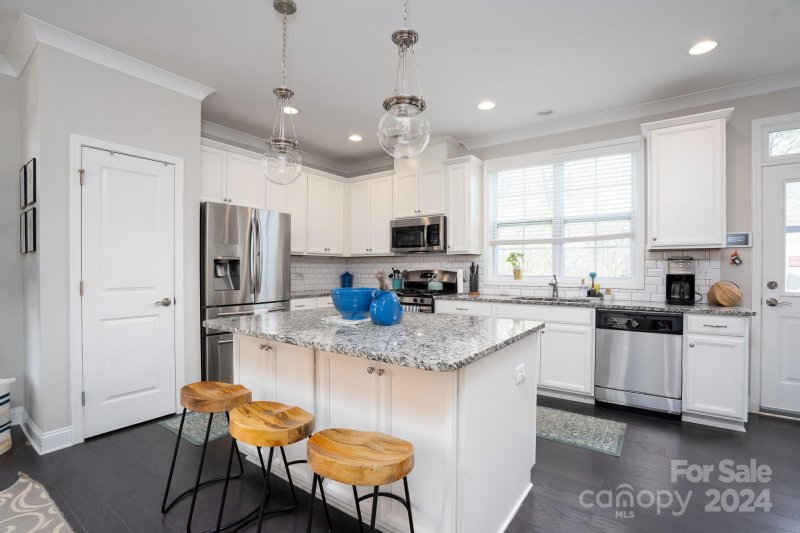 Property image 5 at 6005 Whitehawk Hill Road, Mint Hill, NC 28227