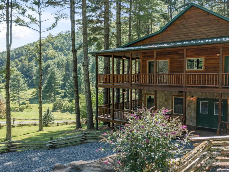 Property image 4 at 210 White Pine Lane, Bakersville, NC 28705