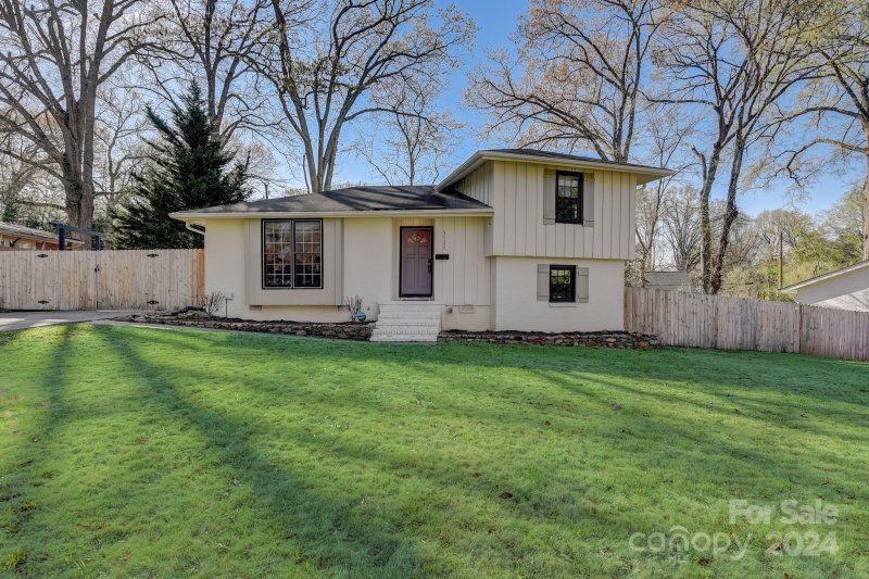 Property image 2 at 3724 Mckelvey Street, Charlotte, NC 28215