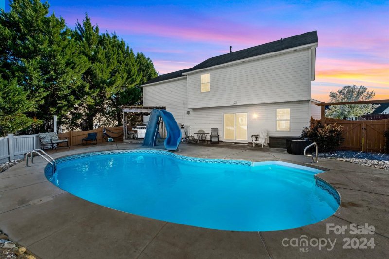 4114 John Stevenson Road