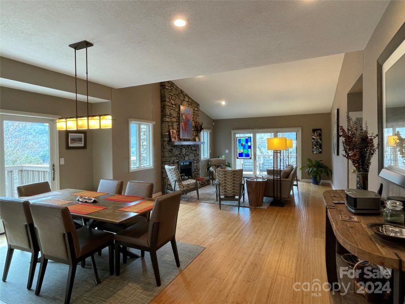 Property image 3 at 74 Stony Ridge, Asheville, NC 28804